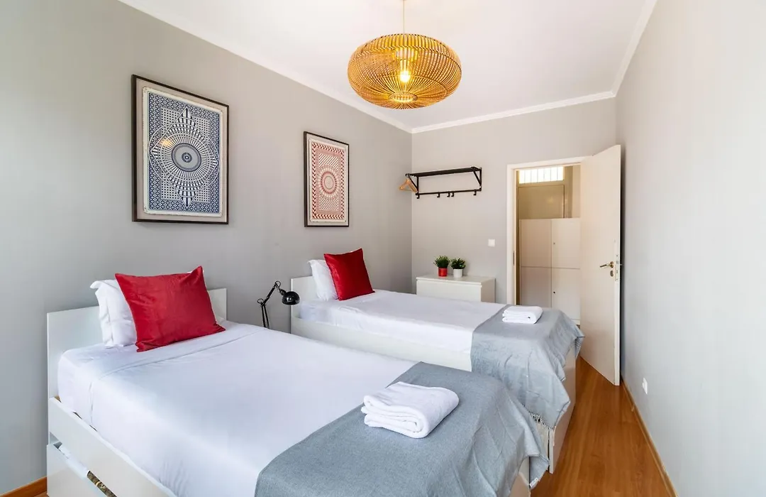 Restauradores By Central Hill Apartments-1