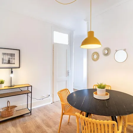 Restauradores By Central Hill Apartments-3